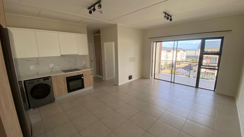 To Let 2 Bedroom Property for Rent in Richwood Western Cape